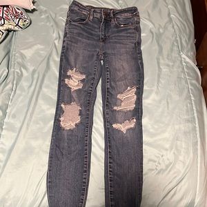 american eagle jeans wore plenty but still in good shape size 4:)